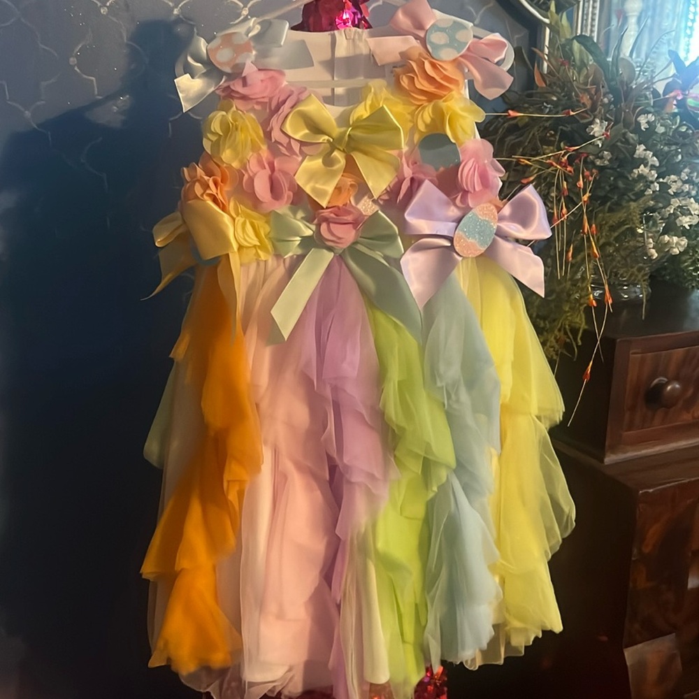 Like new Easter Dress. Multi color tulle skirt